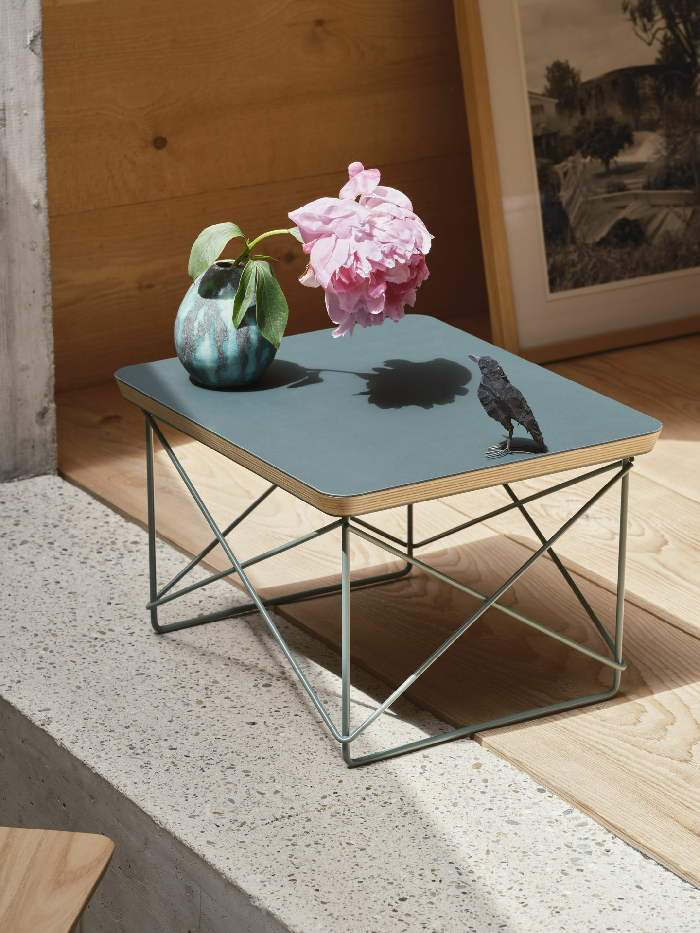 9576087 Occasional Table LTR linoleum jade v fullbleed 1440x