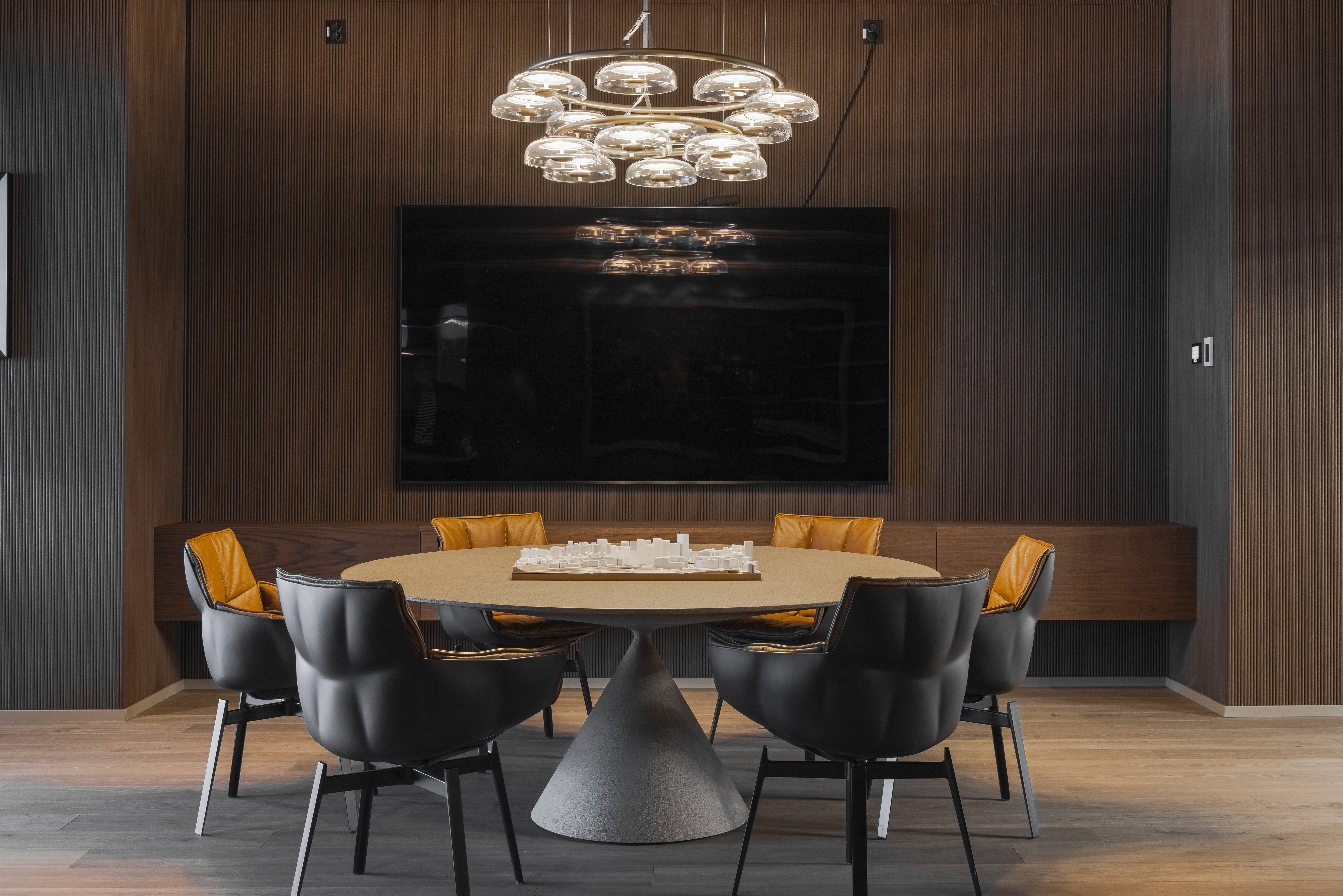 Ca2 Design AS 4 Design Scenario Interiørarkitekter Selmer Kontor med trepanel 3
