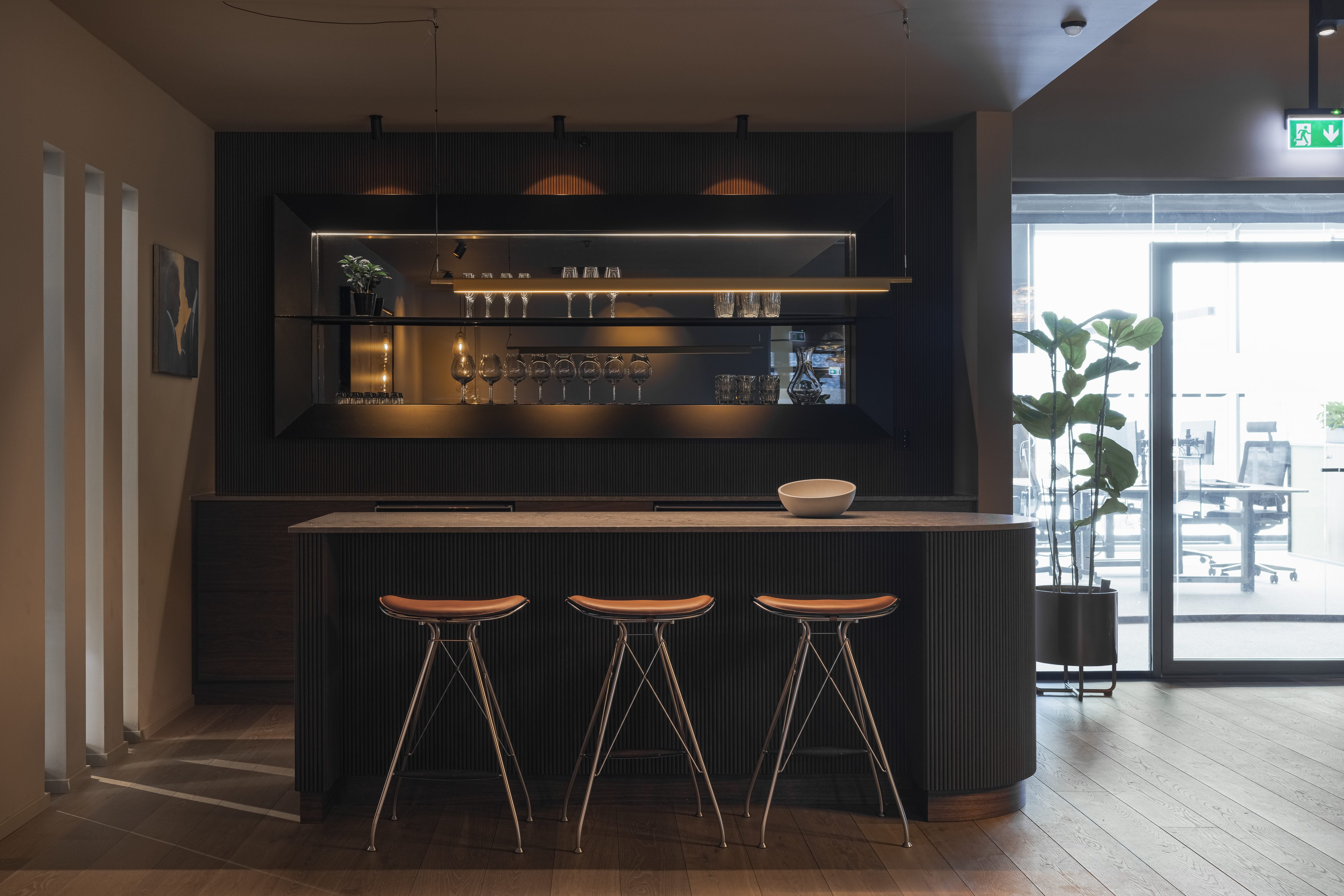Ca2 Design AS 4 Design Scenario Interiørarkitekter Selmer Kontor med trepanel 4