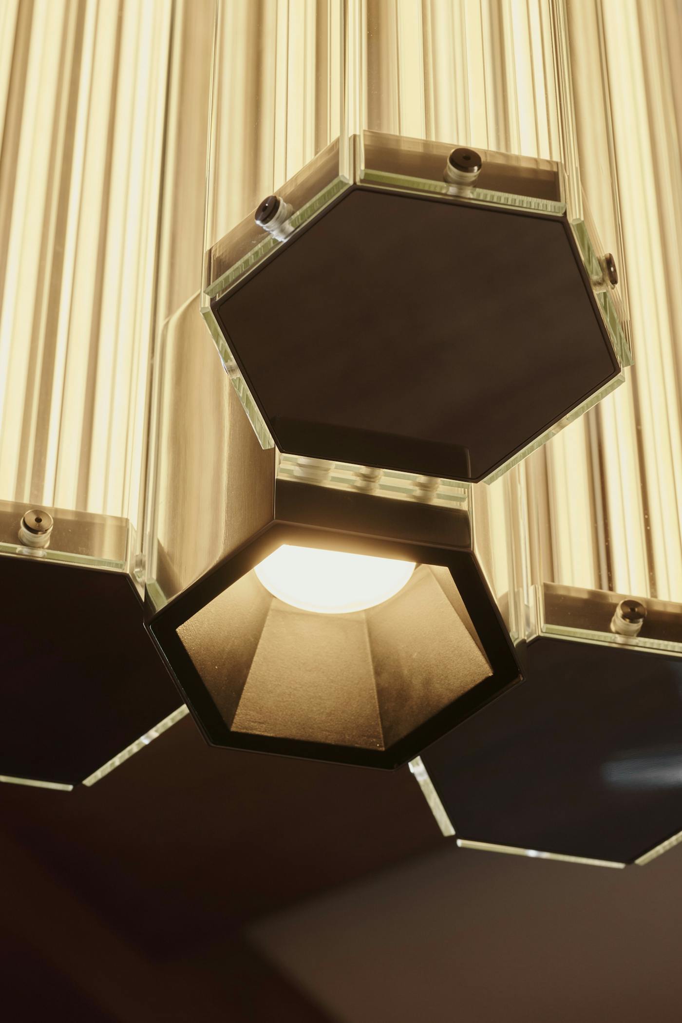 FLOS Super Wire detail
