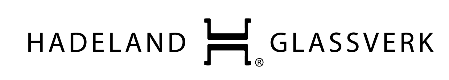 HG LOGO SENTRERT SVART