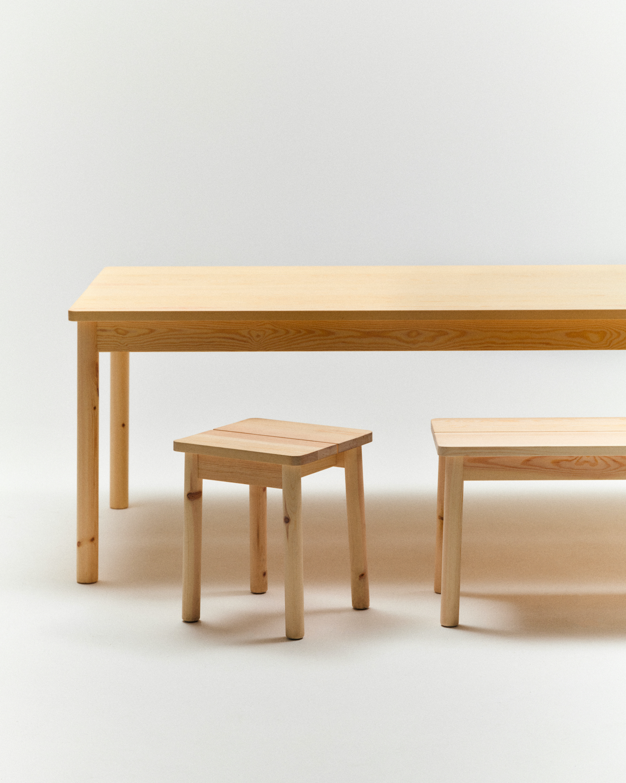 MINUS FURNITURE photo credit Bastian Bachard 12632 litt mindre