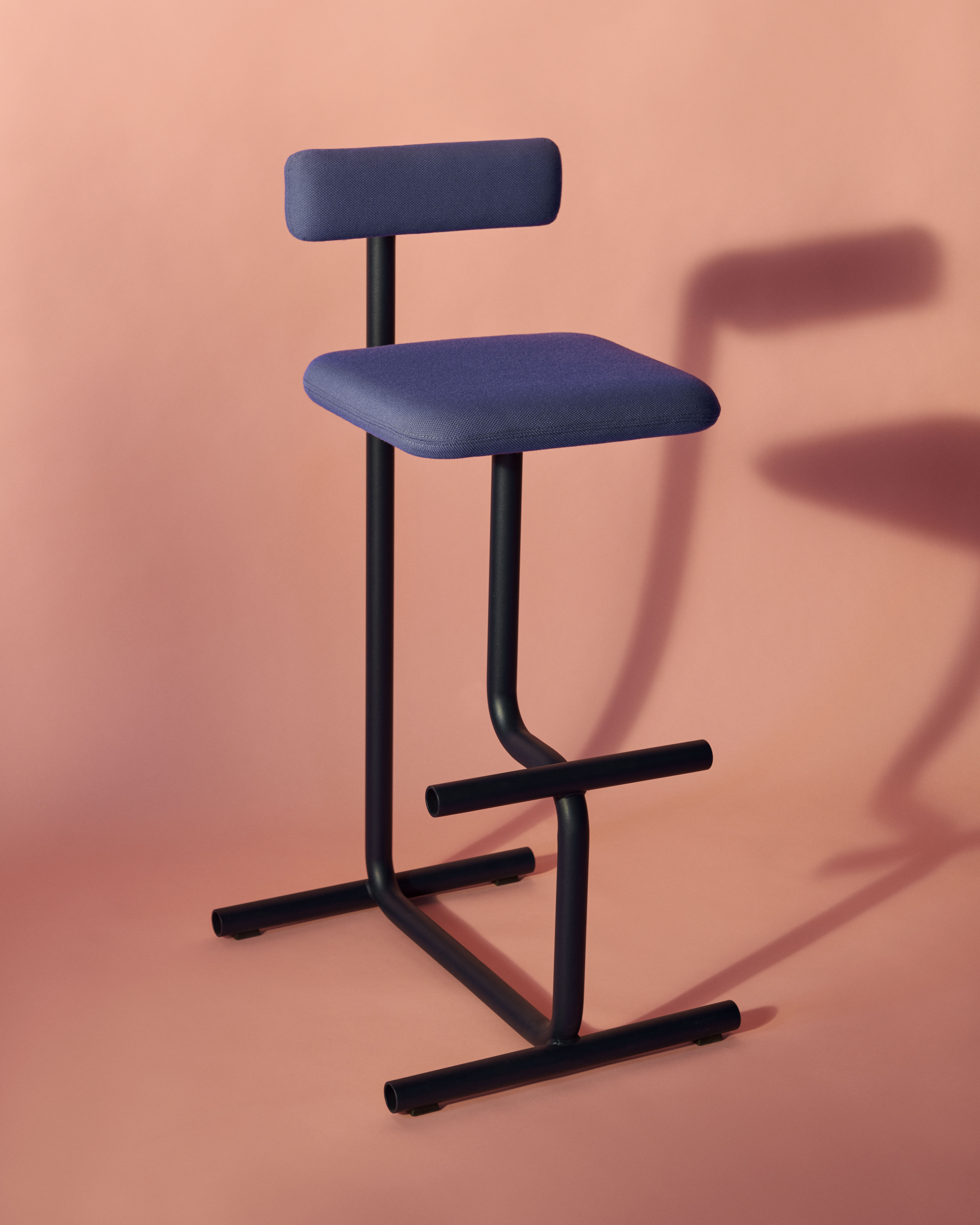 Nomole stool Ronja Reuber Offecct