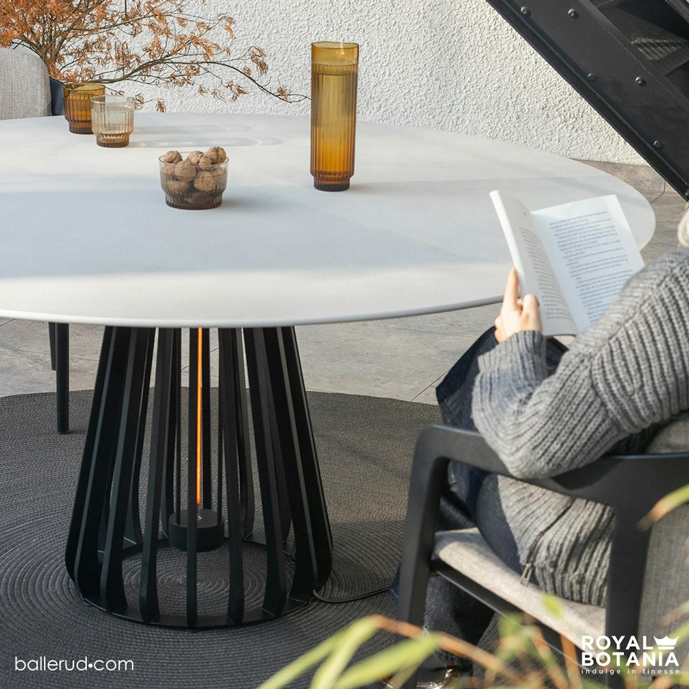 RB Furniz Heating Dining table