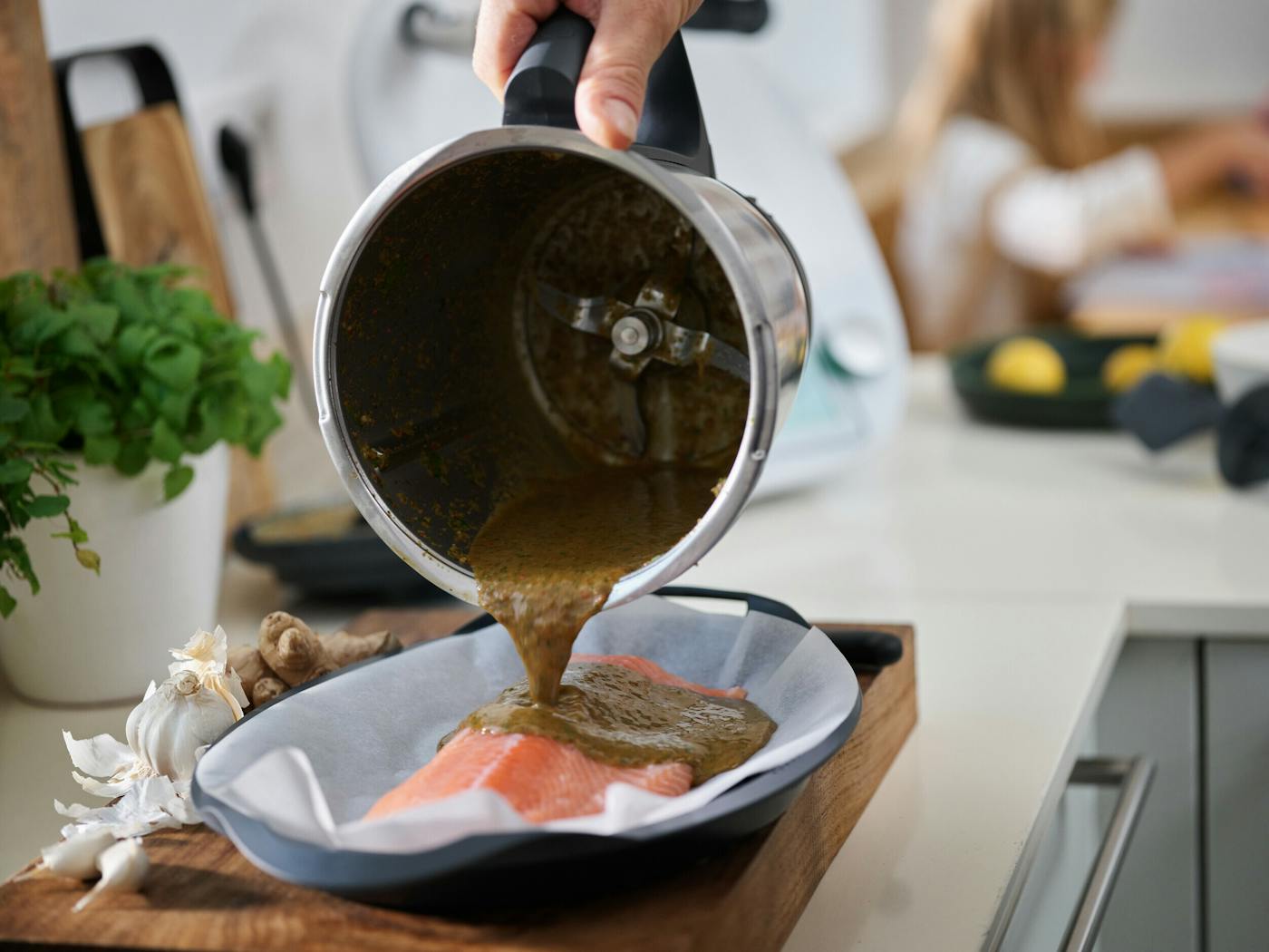 Int thermomix TM6 in use 6539456 medium